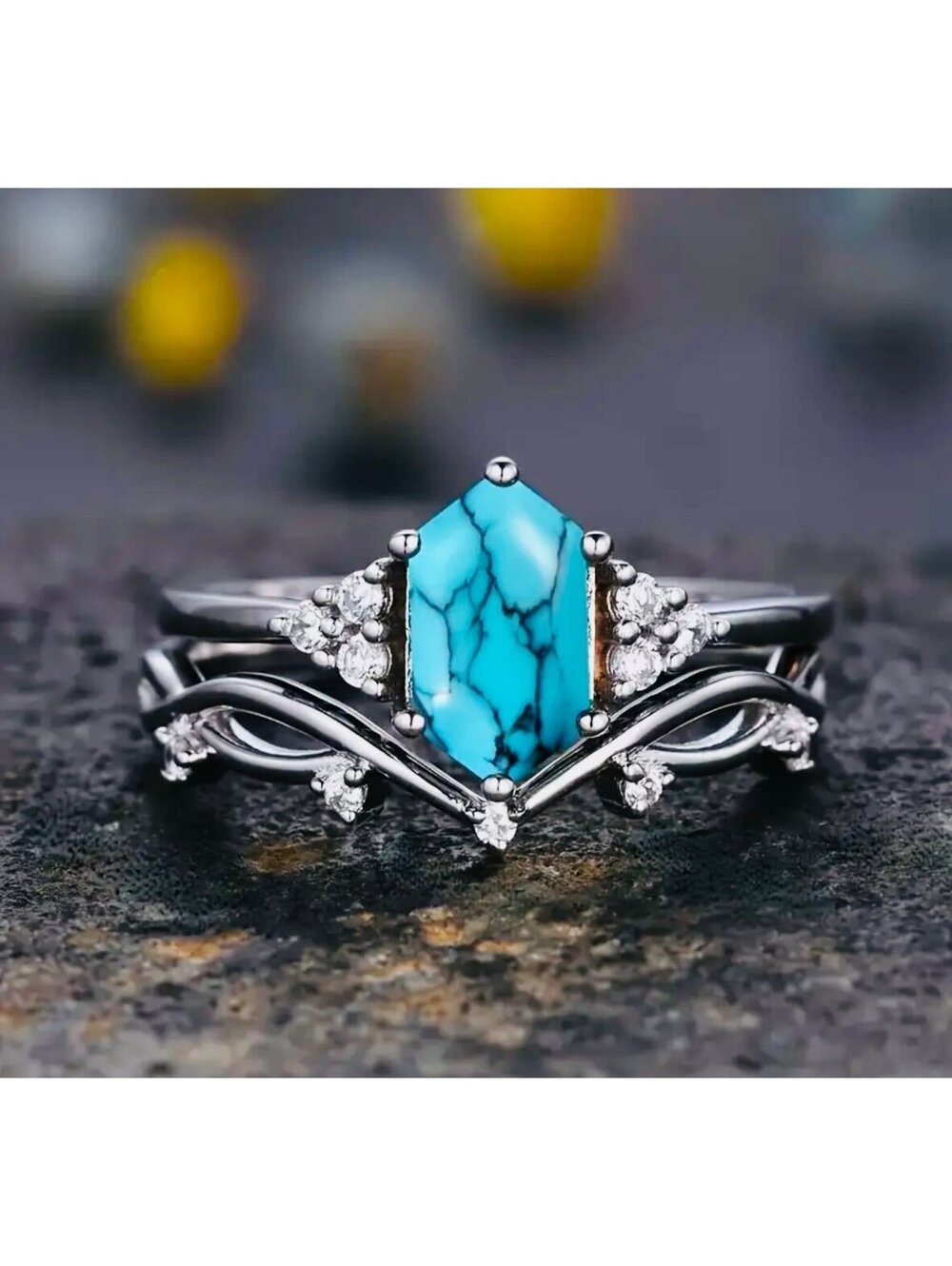 New - Engagement Style - Elegant Turquoise with Zircon accents Ring Set - Size 8